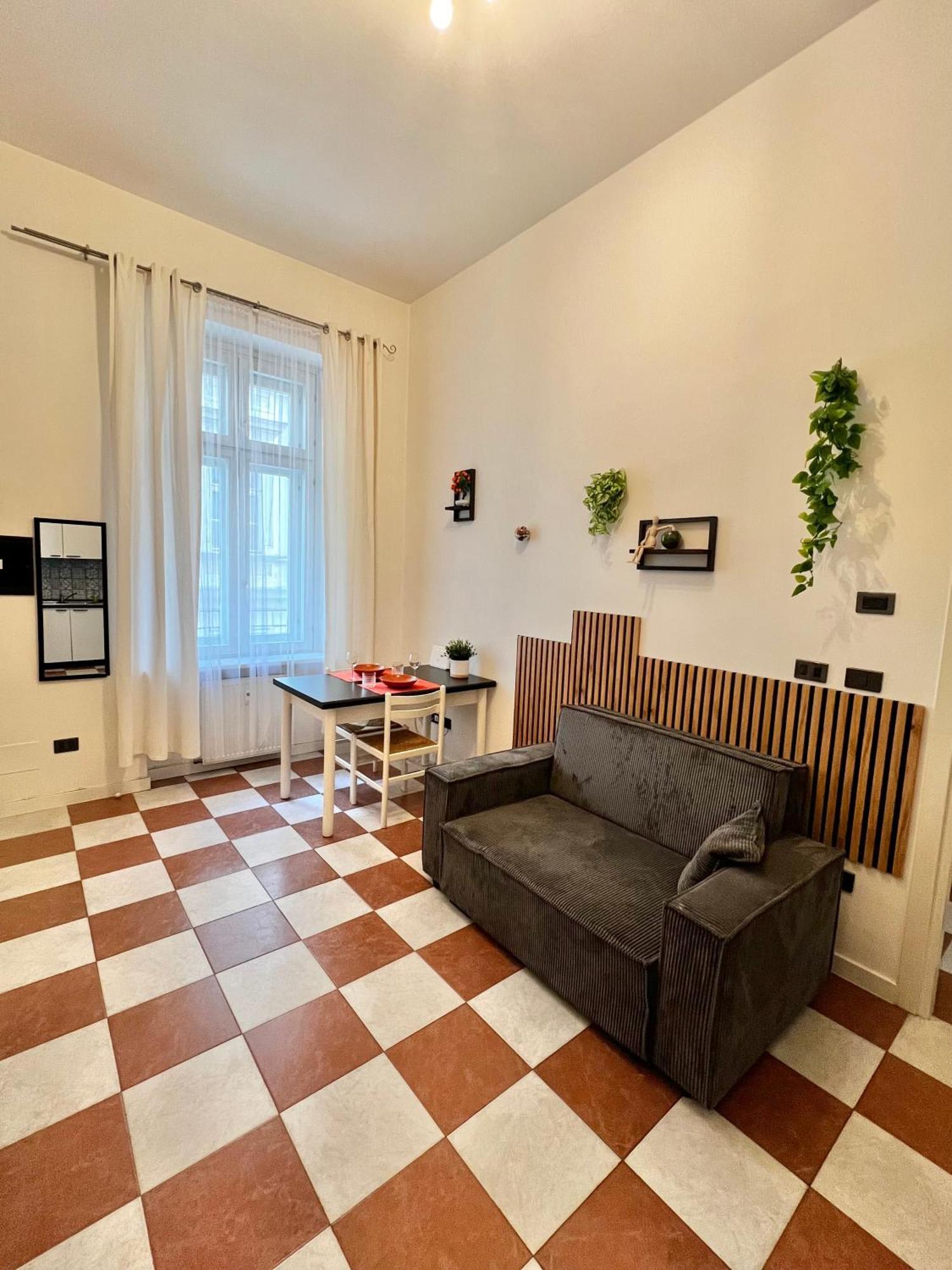 Apartment Olivova Prague